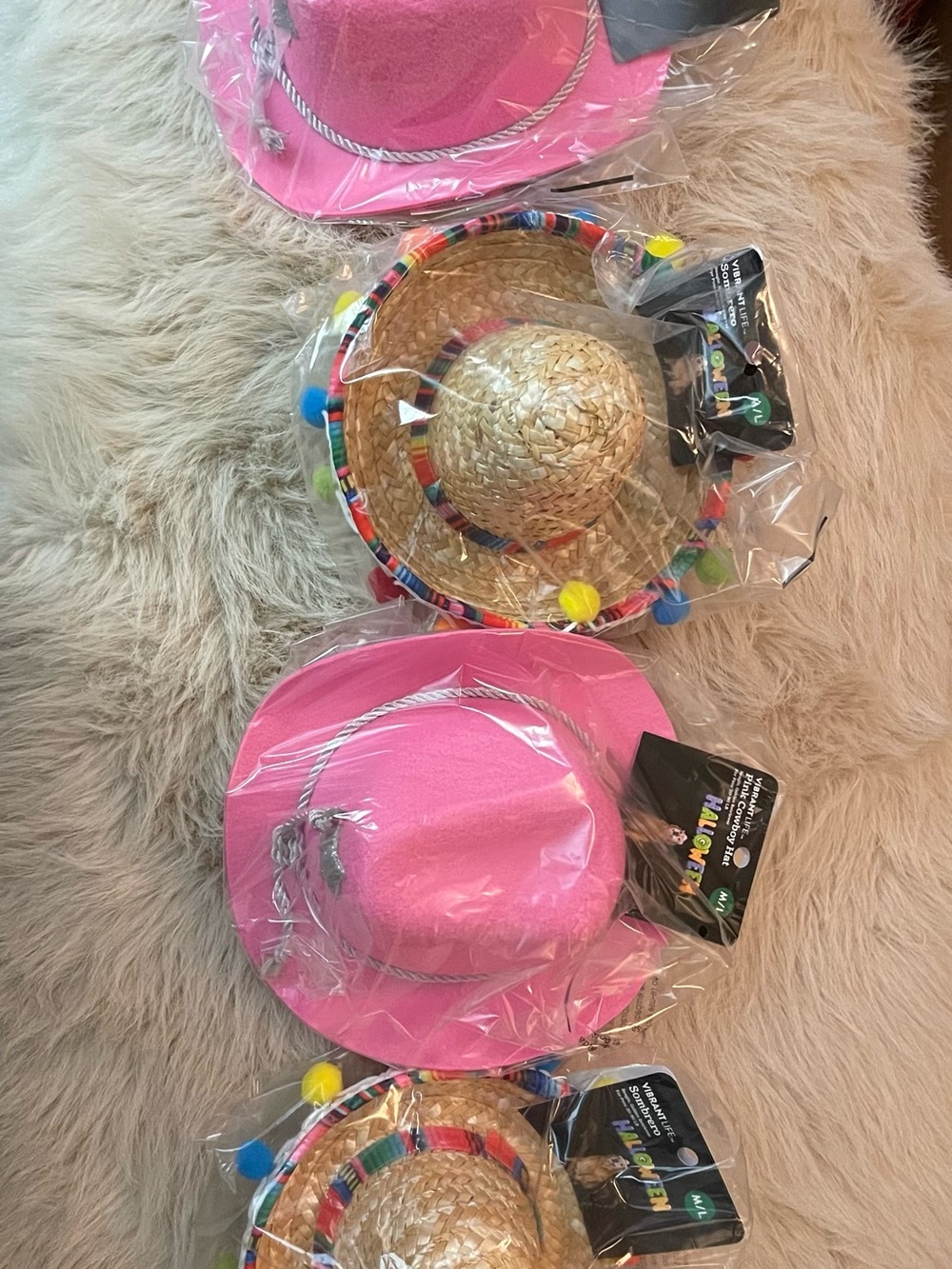 4 pack Pet Costume -2 Sombrero and 2 Pink Cowboy Hat M/L